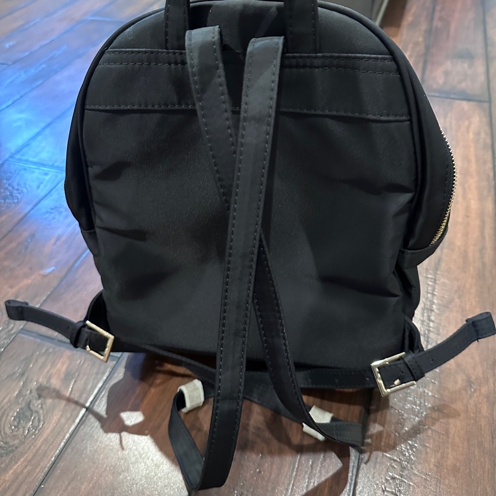 DŌTERRA BRANDED BACKPACK – BLACK - Picture 4 of 5